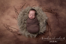 Load image into Gallery viewer, Maternity & Newborn Premium Experience