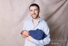 Load image into Gallery viewer, Newborn In-home Experience (4 hour In-home Session)