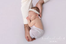 Load image into Gallery viewer, Newborn and One Year Premium Experience