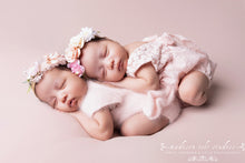 Load image into Gallery viewer, Newborn Luxury Experience