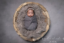 Load image into Gallery viewer, Newborn Luxury Experience