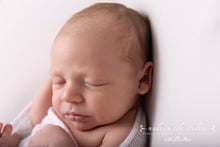 Load image into Gallery viewer, Maternity &amp; Newborn Digital Keepsake Family Package
