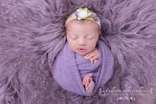 Load image into Gallery viewer, Newborn and One Year Premium Experience
