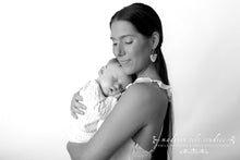 Load image into Gallery viewer, Motherhood Session
